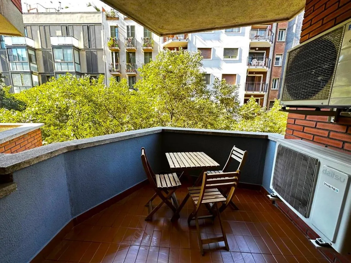 Acogedoras Habitaciones Sepulveda Barcelona Apartmanhotel